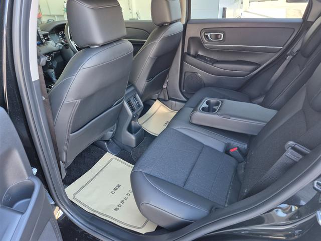 ヴェゼル e:HEVZ 当社代車使用/純正メモリナビ(フルセグ/CD/DVD/Bluetooth/USB)/バックカメラ/コーナーセンサー/BSM/パドルシフト/シートヒーター/パワーバックドア/ホンダセンシング(37枚目)