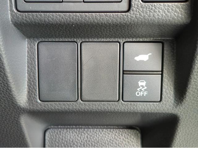 ステップワゴン スパーダ 当社代車使用/純正メモリナビ(フルセグ/CD/DVD/Bluetooth)/パワーバックドア/LEDヘッドライト/両側電動スライド/シートヒーター/オットマン/ホンダセンシング(20枚目)