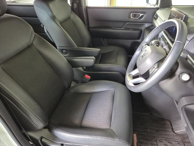 ステップワゴン スパーダ 当社代車使用/純正メモリナビ(フルセグ/CD/DVD/Bluetooth)/パワーバックドア/LEDヘッドライト/両側電動スライド/シートヒーター/オットマン/ホンダセンシング(33枚目)