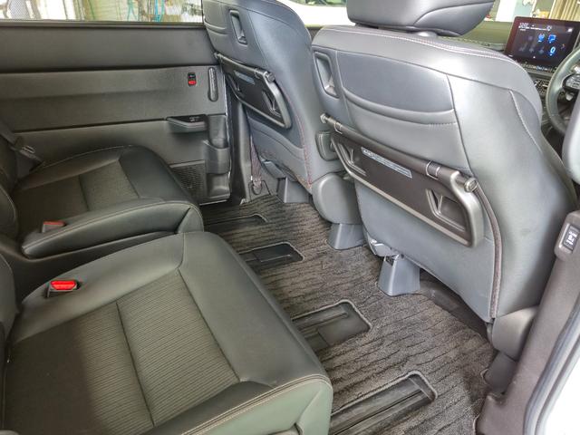 ステップワゴン スパーダ 当社代車使用/純正メモリナビ(フルセグ/CD/DVD/Bluetooth)/パワーバックドア/LEDヘッドライト/両側電動スライド/シートヒーター/オットマン/ホンダセンシング(34枚目)