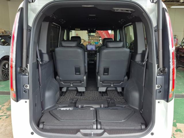 ステップワゴン スパーダ 当社代車使用/純正メモリナビ(フルセグ/CD/DVD/Bluetooth)/パワーバックドア/LEDヘッドライト/両側電動スライド/シートヒーター/オットマン/ホンダセンシング(36枚目)