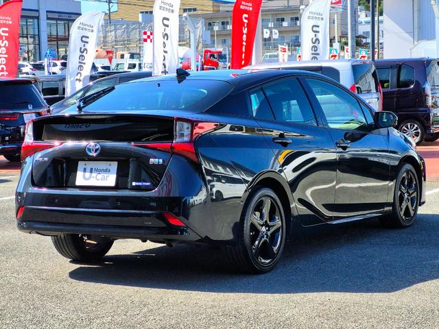 プリウス Ａツーリングセレクション・ブラックエディション　ワンオーナー／純正メモリナビ（Ｂｌｕｅｔｏｏｔｈ／ＵＳＢ）／全方位カメラ／ビルトインＥＴＣ／シートヒーター／パワーシート／コーナーセンサー／トノカバー／ＬＥＤフォグライト／トヨタセーフティセンス（27枚目）