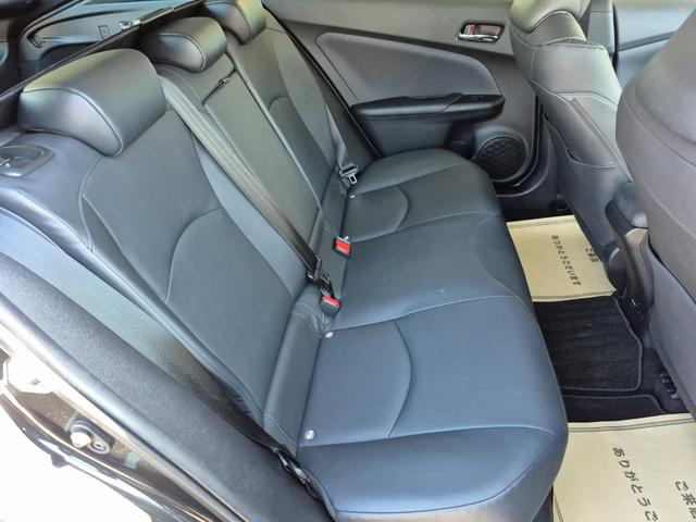 プリウス Ａツーリングセレクション・ブラックエディション　ワンオーナー／純正メモリナビ（Ｂｌｕｅｔｏｏｔｈ／ＵＳＢ）／全方位カメラ／ビルトインＥＴＣ／シートヒーター／パワーシート／コーナーセンサー／トノカバー／ＬＥＤフォグライト／トヨタセーフティセンス（36枚目）