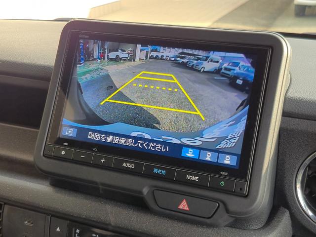 N-BOXカスタム ベースグレード 当社代車使用/純正8インチナビ(フルセグ/Bluetooth/USB)/バックカメラ/コーナーセンサー/電動スライド/LEDライト/レベライザー/ホンダセンシング(11枚目)
