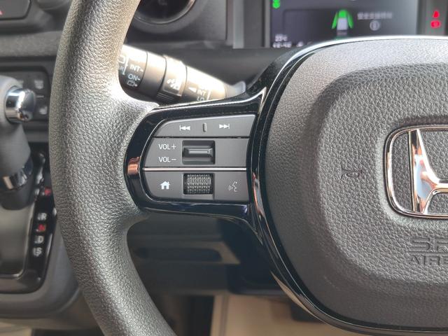 N-BOXカスタム ベースグレード 当社代車使用/純正8インチナビ(フルセグ/Bluetooth/USB)/バックカメラ/コーナーセンサー/電動スライド/LEDライト/レベライザー/ホンダセンシング(14枚目)