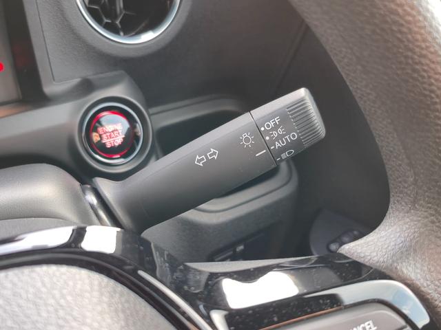 N-BOXカスタム ベースグレード 当社代車使用/純正8インチナビ(フルセグ/Bluetooth/USB)/バックカメラ/コーナーセンサー/電動スライド/LEDライト/レベライザー/ホンダセンシング(17枚目)