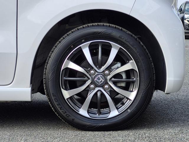 Ｎ－ＢＯＸカスタム ベースグレード　当社代車使用／純正８インチナビ（フルセグ／Ｂｌｕｅｔｏｏｔｈ／ＵＳＢ）／バックカメラ／コーナーセンサー／電動スライド／ＬＥＤライト／レベライザー／ホンダセンシング（23枚目）