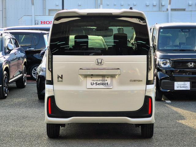 Ｎ－ＢＯＸカスタム ベースグレード　当社代車使用／純正８インチナビ（フルセグ／Ｂｌｕｅｔｏｏｔｈ／ＵＳＢ）／バックカメラ／コーナーセンサー／電動スライド／ＬＥＤライト／レベライザー／ホンダセンシング（26枚目）