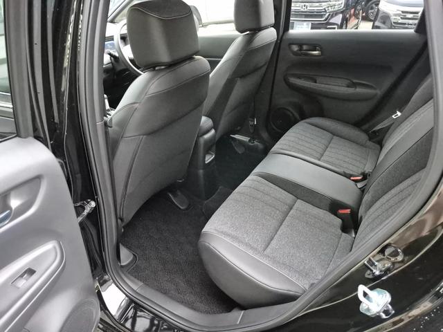 フィット ホーム　当社代車使用／メーカー純正メモリナビ（フルセグ／ＣＤ／ＤＶＤ／Ｂｌｕｅｔｏｏｔｈ／ＵＳＢ）／バックカメラ／ＬＥＤヘッドライト／コーナーセンサー／ブレーキホールド／ホンダセンシング（40枚目）