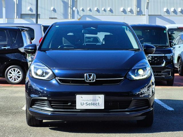 フィット ホーム　当社代車使用／メーカー純正メモリナビ（フルセグ／ＣＤ／ＤＶＤ／Ｂｌｕｅｔｏｏｔｈ／ＵＳＢ）／バックカメラ／ＬＥＤヘッドライト／コーナーセンサー／ブレーキホールド／ホンダセンシング（30枚目）