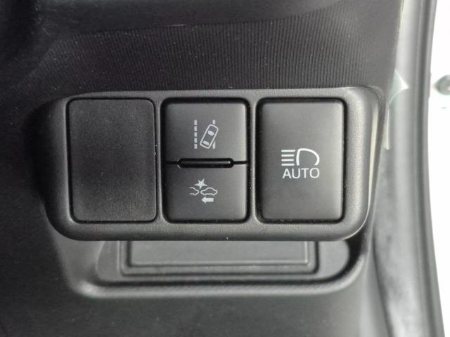 アクア Ｘ－アーバンソリッド　社外メモリナビ（フルセグ／ＣＤ／ＤＶＤ／Ｂｌｕｅｔｏｏｔｈ）／バックカメラ／コーナーポール／ビルトインＥＴＣ／シートヒーター／衝突被害軽減ブレーキ／ルーフレール（15枚目）