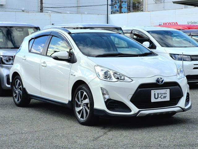 アクア Ｘ－アーバンソリッド　社外メモリナビ（フルセグ／ＣＤ／ＤＶＤ／Ｂｌｕｅｔｏｏｔｈ）／バックカメラ／コーナーポール／ビルトインＥＴＣ／シートヒーター／衝突被害軽減ブレーキ／ルーフレール（18枚目）