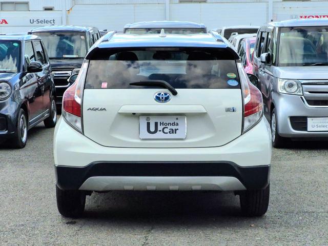 アクア Ｘ－アーバンソリッド　社外メモリナビ（フルセグ／ＣＤ／ＤＶＤ／Ｂｌｕｅｔｏｏｔｈ）／バックカメラ／コーナーポール／ビルトインＥＴＣ／シートヒーター／衝突被害軽減ブレーキ／ルーフレール（23枚目）