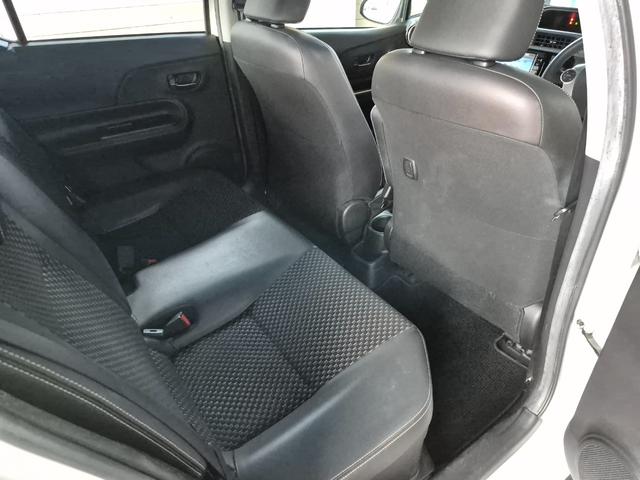 アクア Ｘ－アーバンソリッド　社外メモリナビ（フルセグ／ＣＤ／ＤＶＤ／Ｂｌｕｅｔｏｏｔｈ）／バックカメラ／コーナーポール／ビルトインＥＴＣ／シートヒーター／衝突被害軽減ブレーキ／ルーフレール（30枚目）