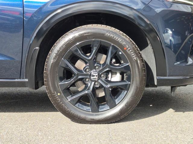 ＺＲ－Ｖ ｅ：ＨＥＶＺ特別仕様車ブラックスタイル　当社デモカー使用／メーカー純正メモリナビ（フルセグ／Ｂｌｕｅｔｏｏｔｈ／ＵＳＢ）／マルチビューカメラ／ＬＥＤヘッドライト／パワーバックドア／コーナーセンサー／ワイヤレスレス電／ビルトインＥＴＣ（21枚目）