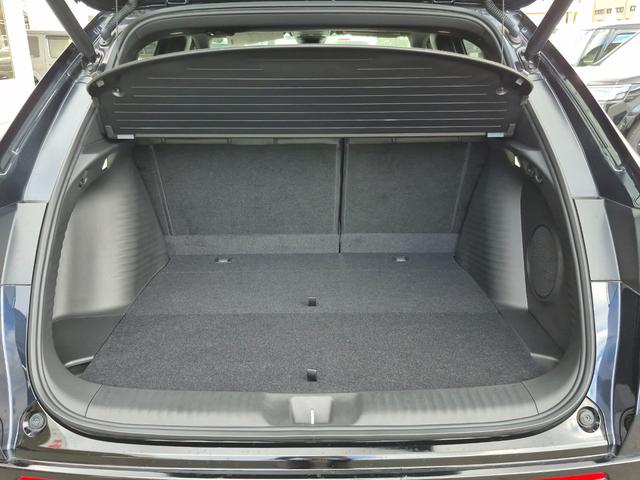 ＺＲ－Ｖ ｅ：ＨＥＶＺ特別仕様車ブラックスタイル　当社デモカー使用／メーカー純正メモリナビ（フルセグ／Ｂｌｕｅｔｏｏｔｈ／ＵＳＢ）／マルチビューカメラ／ＬＥＤヘッドライト／パワーバックドア／コーナーセンサー／ワイヤレスレス電／ビルトインＥＴＣ（33枚目）