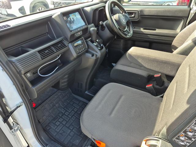 Ｎ－ＶＡＮ Ｌ　当社代車使用／純正８インチナビ（フルセグ／Ｂｌｕｅｔｏｏｔｈ／ＵＳＢ）／バックカメラ／コーナーセンサー／フルフラット／キーレス／ホンダセンシング（34枚目）