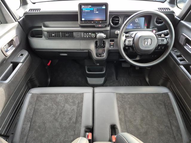 Ｎ－ＢＯＸカスタム ターボ　当社代車使用／純正メモリナビ（フルセグ／Ｂｌｕｅｔｏｏｔｈ／ＵＳＢ）／バックカメラ／コーナーセンサー／電動スライド／ＬＥＤライト／シートヒーター／レベライザー／ホンダセンシング（2枚目）