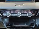 e:HEVZ 当社代車使用/純正メモリナビ(フルセグ/CD/DVD/Bluetooth/USB)/バックカメラ/コーナーセンサー/BSM/パドルシフト/シートヒーター/パワーバックドア/ホンダセンシング(12枚目)