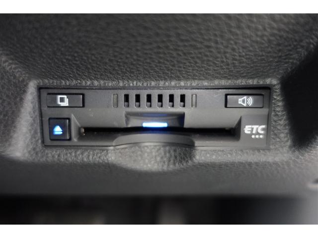 ヤリス Ｇ　バックモニタ－　誤発進抑制機能　ドライブレコーダ　スマートキー　盗難防止装置　横滑り防止機能　キーレス　ＥＴＣ　オートエアコン　メモリーナビ　ＡＢＳ　運転席エアバック　サイドエアバッグ　記録簿有　ナビ（16枚目）