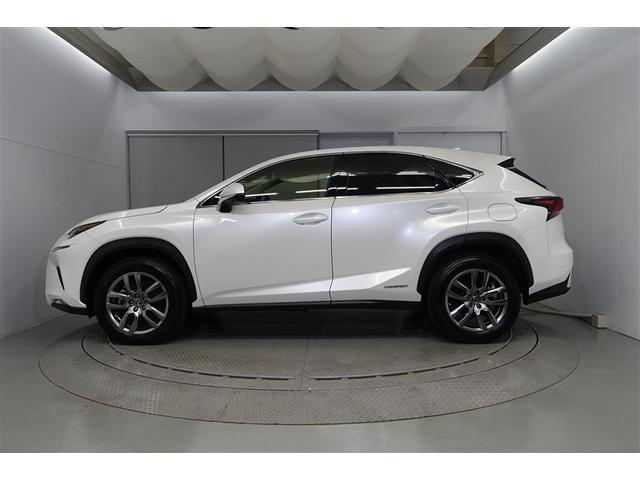 ＮＸ ＮＸ３００ｈ　バージョンＬ　電動パワーシート　地デジ　ＡＣ１００Ｖ　黒革シート　ＡＵＸ　エアコン　ナビ＆ＴＶ　ＬＥＤライト　Ｂカメラ　アルミ　エアバッグ　ＡＢＳ　横滑り防止機能　キーレス　ＥＴＣ　スマートキー　ドラレコ　自動追従（2枚目）