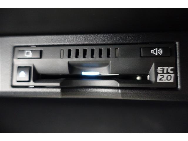 ＮＸ ＮＸ３００ｈ　バージョンＬ　電動パワーシート　地デジ　ＡＣ１００Ｖ　黒革シート　ＡＵＸ　エアコン　ナビ＆ＴＶ　ＬＥＤライト　Ｂカメラ　アルミ　エアバッグ　ＡＢＳ　横滑り防止機能　キーレス　ＥＴＣ　スマートキー　ドラレコ　自動追従（16枚目）