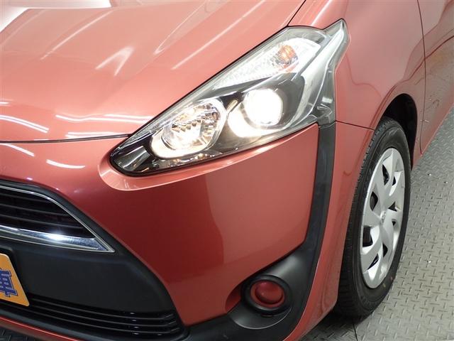 シエンタ Ｘ　ＥＴＣ装備　地デジ　バックガイドモニター　運転席助手席エアバック　マニュアルエアコン　１オーナー　キーフリーシステム　メンテナンスノート　メモリーナビゲーション　横滑防止装置　エアバック付き　ナビＴＶ（21枚目）