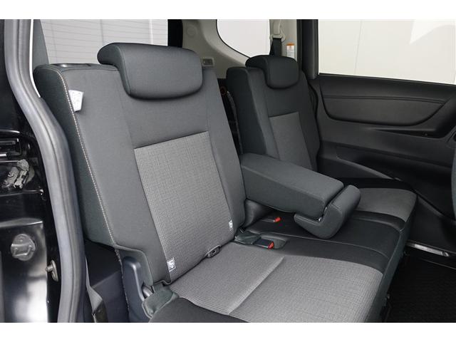 シエンタ ハイブリッド ファンベースG ESC エコモード プリクラッシュセーフティー パワステ メディアプレイヤー接続 運転席エアバック 整備記録簿 バックモニタ- LEDライト イモビライザー フルセグTV ドライブレコーダー クルコン(7枚目)