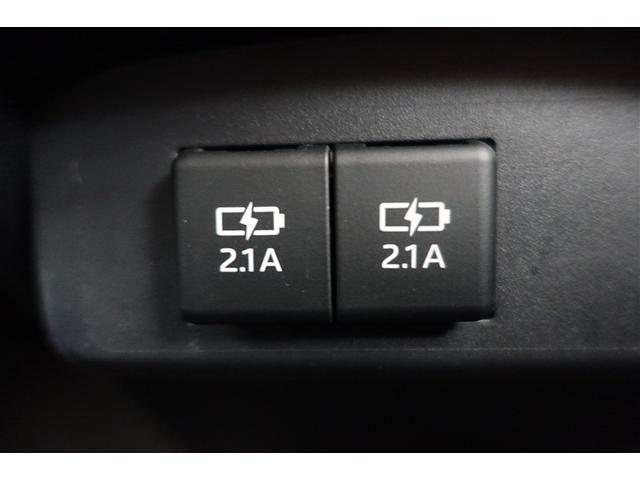 シエンタ ハイブリッド ファンベースG ESC エコモード プリクラッシュセーフティー パワステ メディアプレイヤー接続 運転席エアバック 整備記録簿 バックモニタ- LEDライト イモビライザー フルセグTV ドライブレコーダー クルコン(33枚目)