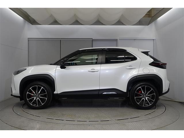 ヤリスクロス ハイブリッド GRスポーツ ワンオーナー車 100V電源 衝突軽減 オートクルーズコントロール LEDヘッド フルセグ Bカメラ キーレス スマートキー アイドリングストップ イモビライザー オートエアコン 横滑り防止装置(2枚目)