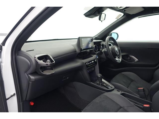 ヤリスクロス ハイブリッド GRスポーツ ワンオーナー車 100V電源 衝突軽減 オートクルーズコントロール LEDヘッド フルセグ Bカメラ キーレス スマートキー アイドリングストップ イモビライザー オートエアコン 横滑り防止装置(38枚目)