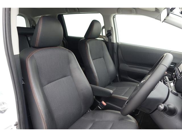 シエンタ ハイブリッドＧ　クエロ　点検記録簿　地デジＴＶ　盗難防止　横滑り防止　ＬＥＤライト　ドライブレコーダー　スマートキー　ＥＴＣ　１オーナー　バックモニタ　ＤＶＤ　オ－トエアコン　ＡＵＸ　メモリ－ナビ　エアバッグ　３列シート（6枚目）