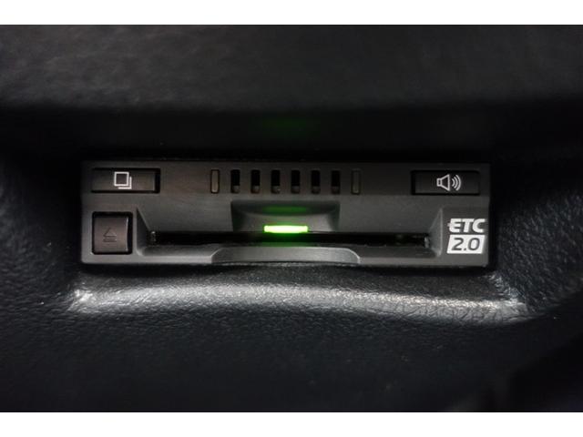 シエンタ ハイブリッドＧ　クエロ　点検記録簿　地デジＴＶ　盗難防止　横滑り防止　ＬＥＤライト　ドライブレコーダー　スマートキー　ＥＴＣ　１オーナー　バックモニタ　ＤＶＤ　オ－トエアコン　ＡＵＸ　メモリ－ナビ　エアバッグ　３列シート（16枚目）