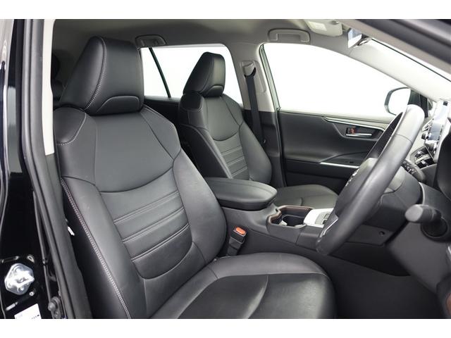 ＲＡＶ４ Ｇ　Ｂカメラ　点検記録簿　パワーウインドウ　カーテンエアバック　運転席パワーシート　ワンオーナ　イモビライザー　キーレス　ＥＴＣ付　ＬＥＤヘッドライ　クルコン　オートエアコン　横滑り防止装置　ナビ　ＡＢＳ（6枚目）