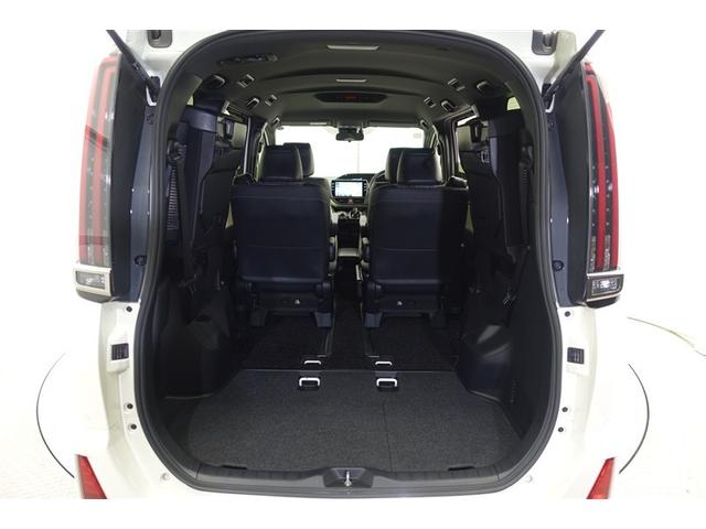 ノア ハイブリッドＳｉ　ダブルバイビーＩＩＩ　地デジ　バックモニター　両側ＰＳＤ　ＬＥＤ　ナビ＆ＴＶ　ＤＶＤ　横滑り防止装置　アルミホイール　スマキー　エアバッグ　クルコン　ＡＣ　３列シート　キーフリー　ＥＴＣ　メモリーナビ　イモビライザー（9枚目）