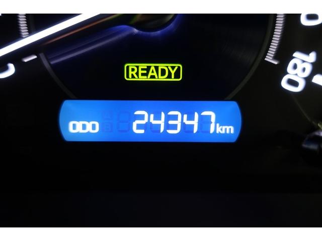 ノア ハイブリッドＳｉ　ダブルバイビーＩＩＩ　地デジ　バックモニター　両側ＰＳＤ　ＬＥＤ　ナビ＆ＴＶ　ＤＶＤ　横滑り防止装置　アルミホイール　スマキー　エアバッグ　クルコン　ＡＣ　３列シート　キーフリー　ＥＴＣ　メモリーナビ　イモビライザー（16枚目）