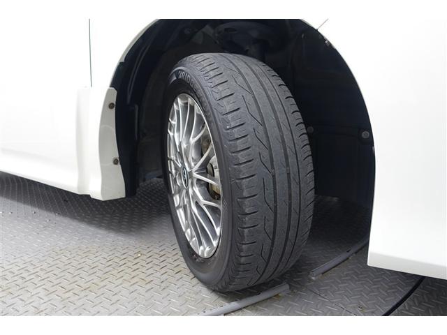 ノア ハイブリッドＳｉ　ダブルバイビーＩＩＩ　地デジ　バックモニター　両側ＰＳＤ　ＬＥＤ　ナビ＆ＴＶ　ＤＶＤ　横滑り防止装置　アルミホイール　スマキー　エアバッグ　クルコン　ＡＣ　３列シート　キーフリー　ＥＴＣ　メモリーナビ　イモビライザー（26枚目）