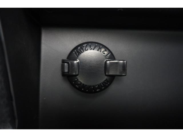 ノア ハイブリッドＳｉ　ダブルバイビーＩＩＩ　地デジ　バックモニター　両側ＰＳＤ　ＬＥＤ　ナビ＆ＴＶ　ＤＶＤ　横滑り防止装置　アルミホイール　スマキー　エアバッグ　クルコン　ＡＣ　３列シート　キーフリー　ＥＴＣ　メモリーナビ　イモビライザー（34枚目）