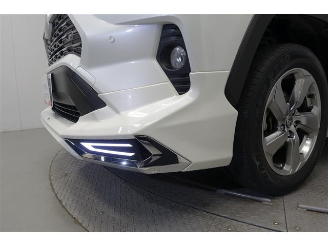 ＲＡＶ４ ハイブリッドＧ　衝突被害軽減装置　エアロ　ワンオーナ－　バックモニター　整備記録簿　地デジＴＶ　ＬＥＤヘッドライト　スマキー　電動シ－ト　ＡＷＤ　ＴＶナビ　パワステ　横滑り防止装置　クルコン　ＡＡＣ　エアバッグ　ＡＷ（22枚目）
