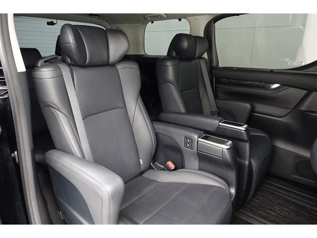 アルファード 2.5S Cパッケージ 両電動ドア Bモニタ 地デジ 定期点検記録簿 DVD再生可能 リアオートエアコン ナビテレビ 横滑り防止 クルコン セキュリティ ETC車載器 LEDヘッドライト スマートキー エアコン パワーステ(7枚目)