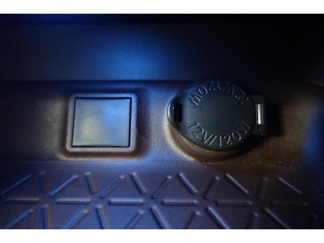 RAV4 G ナビ・TV Bカメラ 点検記録簿 パワーウインドウ カーテンエアバック 運転席パワーシート イモビライザー AC100V電源 地デジ キーレス ETC付 LEDヘッドライ クルコン オートエアコン(34枚目)