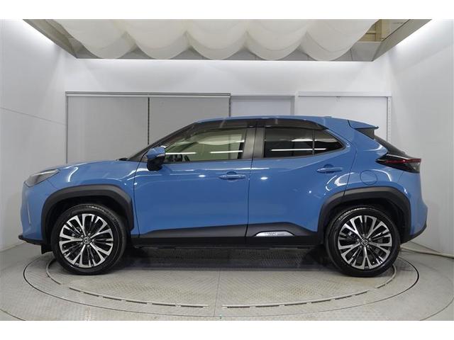 ヤリスクロス ハイブリッドZ インテリジェントキー アルミホイル LEDライト 1オ-ナ- リアカメラ クルーズコントロール 整備記録簿 横滑り防止システム ナビTV メモリーナビゲーション 電動シ-ト パワステ オートエアコン(2枚目)