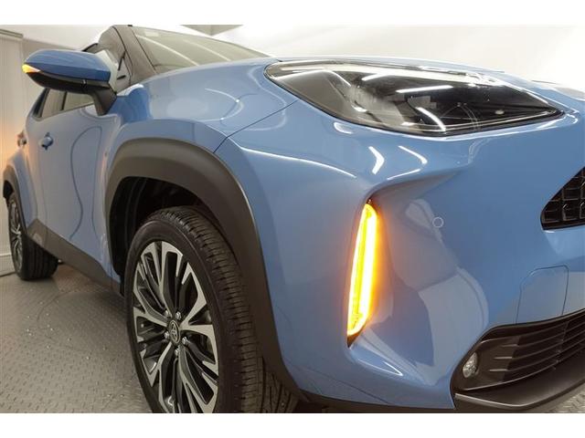 ヤリスクロス ハイブリッドZ インテリジェントキー アルミホイル LEDライト 1オ-ナ- リアカメラ クルーズコントロール 整備記録簿 横滑り防止システム ナビTV メモリーナビゲーション 電動シ-ト パワステ オートエアコン(23枚目)