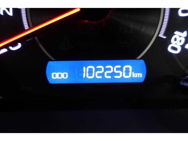 ヴォクシー ＺＳ　両電動スライドドア　サンルーフ　地デジ　盗難防止システム　オートエアコン　ダブルエアバッグ　ＤＶＤ再生可　ドライブレコーダー　ＥＴＣ　ＬＥＤヘッドライト　キーレスエントリー　メモリーナビ　ナビＴＶ（16枚目）