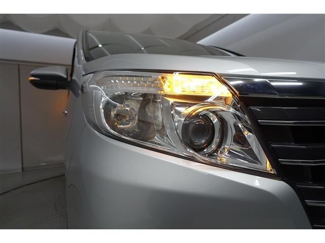 ノア ハイブリッドG Rカメラ スマートキー&プッシュスタート LEDへッドライト ウォークスルー 地デジ イモビライザー 記録簿有 Wエアコン パワーウインドウ アルミ クルコン エアバッグ 横滑り防止 DVD再生機能(23枚目)