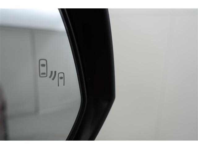 ���u���C���h�X�|�b�g���j�^�[�t���ł��A�ׂ̎Ԑ��𑖂�ԗ������[�_�[�Ō��m�A�h�A�~���[�ł͊m�F���ɂ����㑤���G���A�̎ԗ������m�点�������܂��B