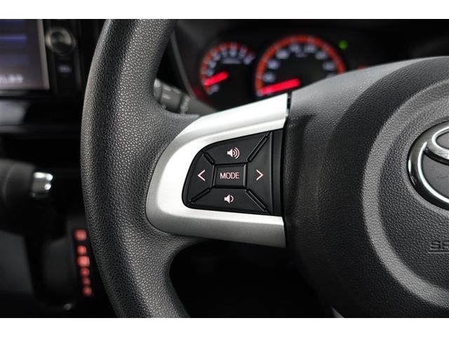 �X�e�A�����O�X�C�b�`���ځI�n���h�������𗣂��Ȃ��Ă��A�茳�̃X�C�b�`�ŉ��ʒ��߂Ȃǂ��o���܂��B�^�]�ȂɎ��������炳�Ȃ��Ă����삪�o���Ĉ��S�ł��I