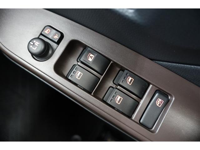 �g���^�f�B�[���[�Ȃ�ł͂̂P������M�������Ă��͂��v���܂������C�y�ɂ��₢���킹��������