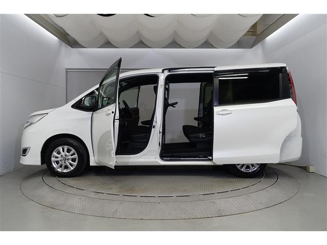 ノア ハイブリッドＧ　Ｒカメラ　スマートキー＆プッシュスタート　ＬＥＤへッドライト　地デジ　イモビライザー　Ｗエアコン　パワーウインドウ　アルミ　クルコン　エアバッグ　横滑り防止　ＤＶＤ再生機能　パワステ　ナビＴＶ　ＡＢＳ（2枚目）