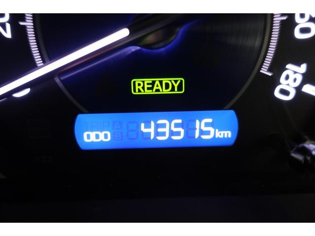 ノア ハイブリッドＧ　Ｒカメラ　スマートキー＆プッシュスタート　ＬＥＤへッドライト　地デジ　イモビライザー　Ｗエアコン　パワーウインドウ　アルミ　クルコン　エアバッグ　横滑り防止　ＤＶＤ再生機能　パワステ　ナビＴＶ　ＡＢＳ（16枚目）